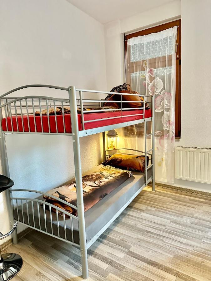 Ferienzimmer Healing Und Montuerwohnung Weißenfels エクステリア 写真