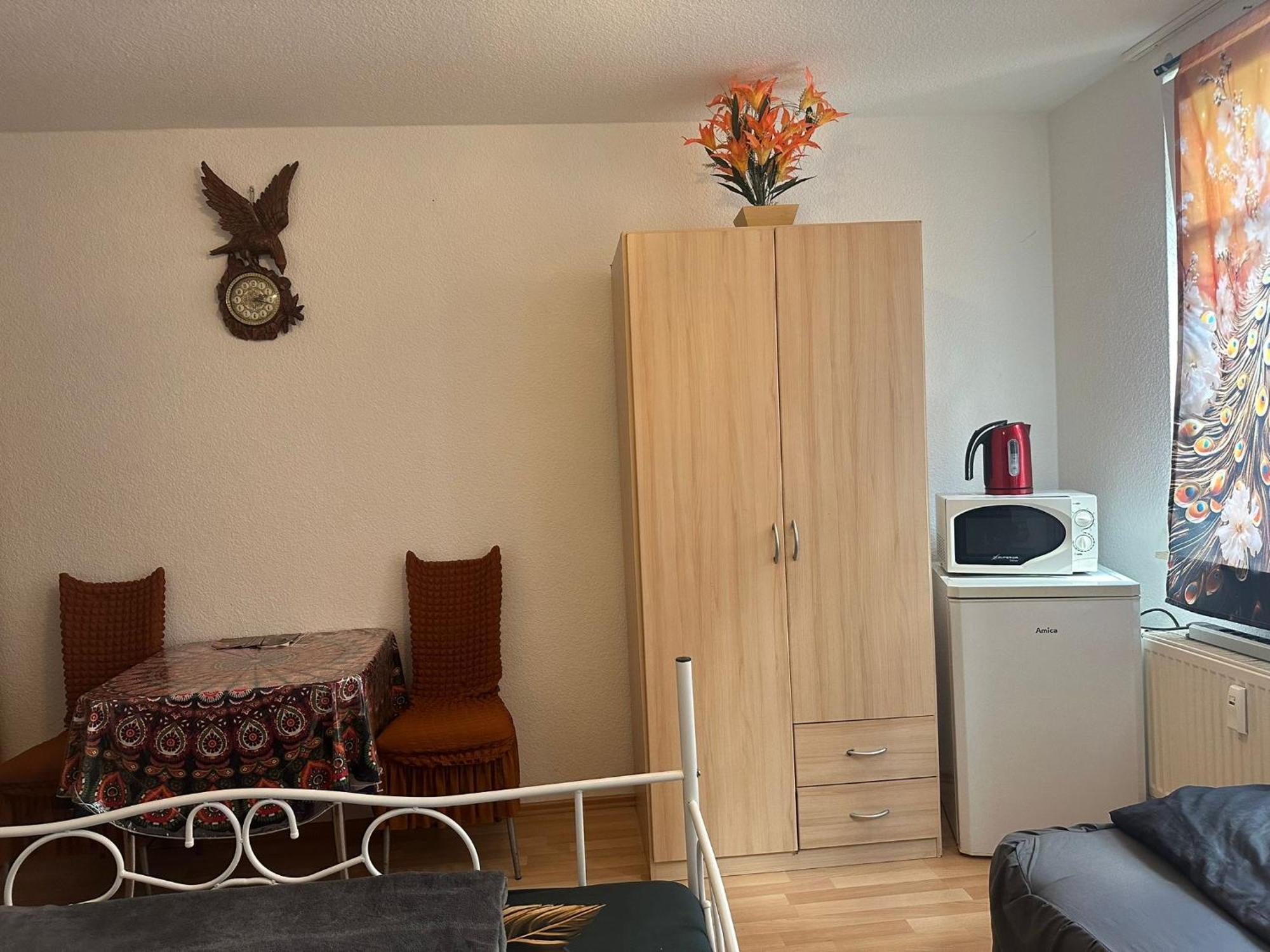 Ferienzimmer Healing Und Montuerwohnung Weißenfels エクステリア 写真