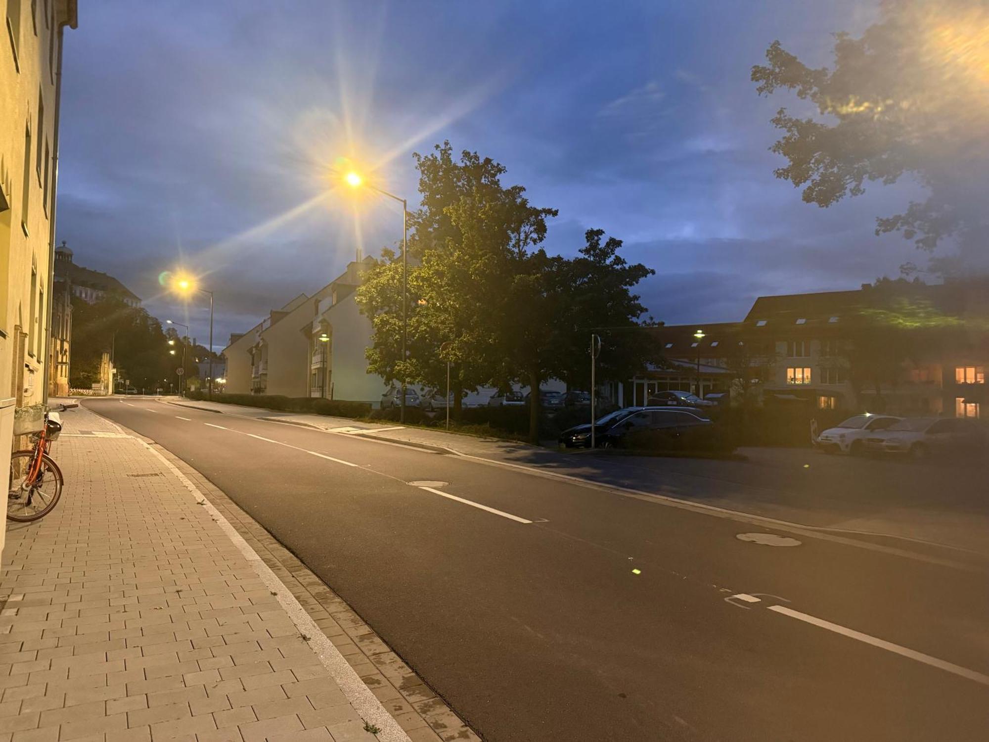 Ferienzimmer Healing Und Montuerwohnung Weißenfels エクステリア 写真